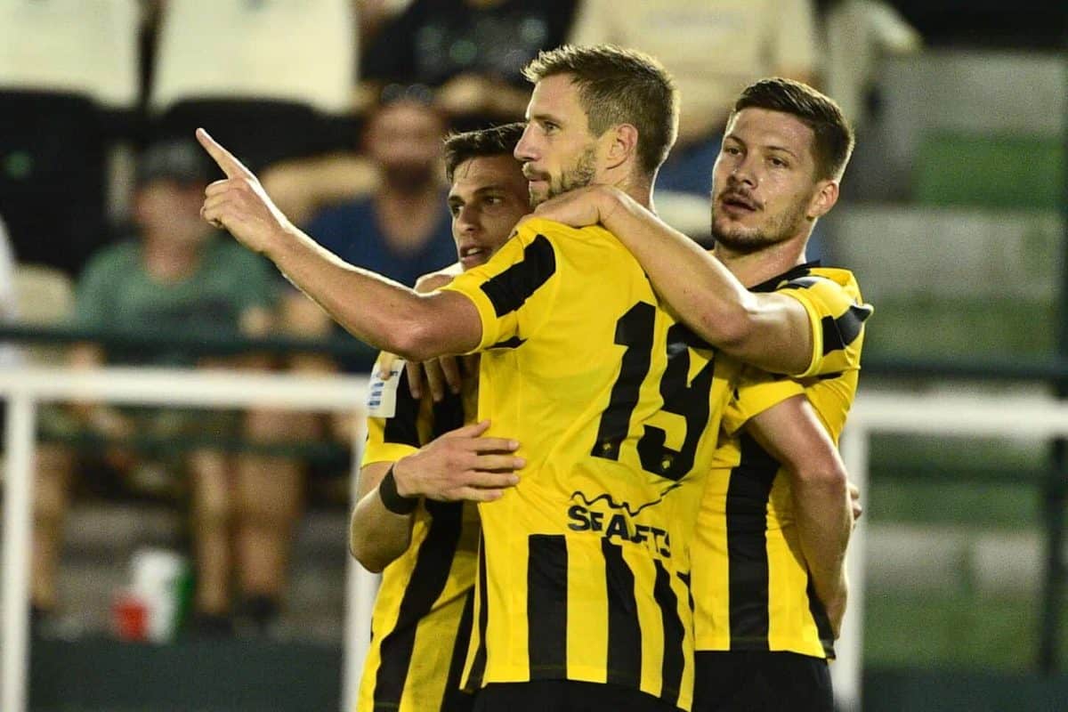 Διψήφιος με την ΑΕΚ ο Βάργκα