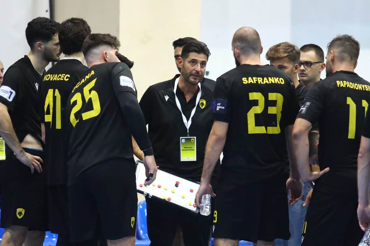 Αλβανός: «Τώρα ξεκινάει το πρωτάθλημα, πρέπει να εμφανιστούμε πιο δυνατοί» (VIDEO)