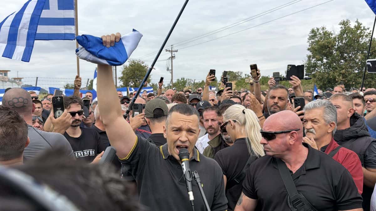 Αυτό φέρεται να είναι το όνομα του νέου κόμματος Κασιδιάρη