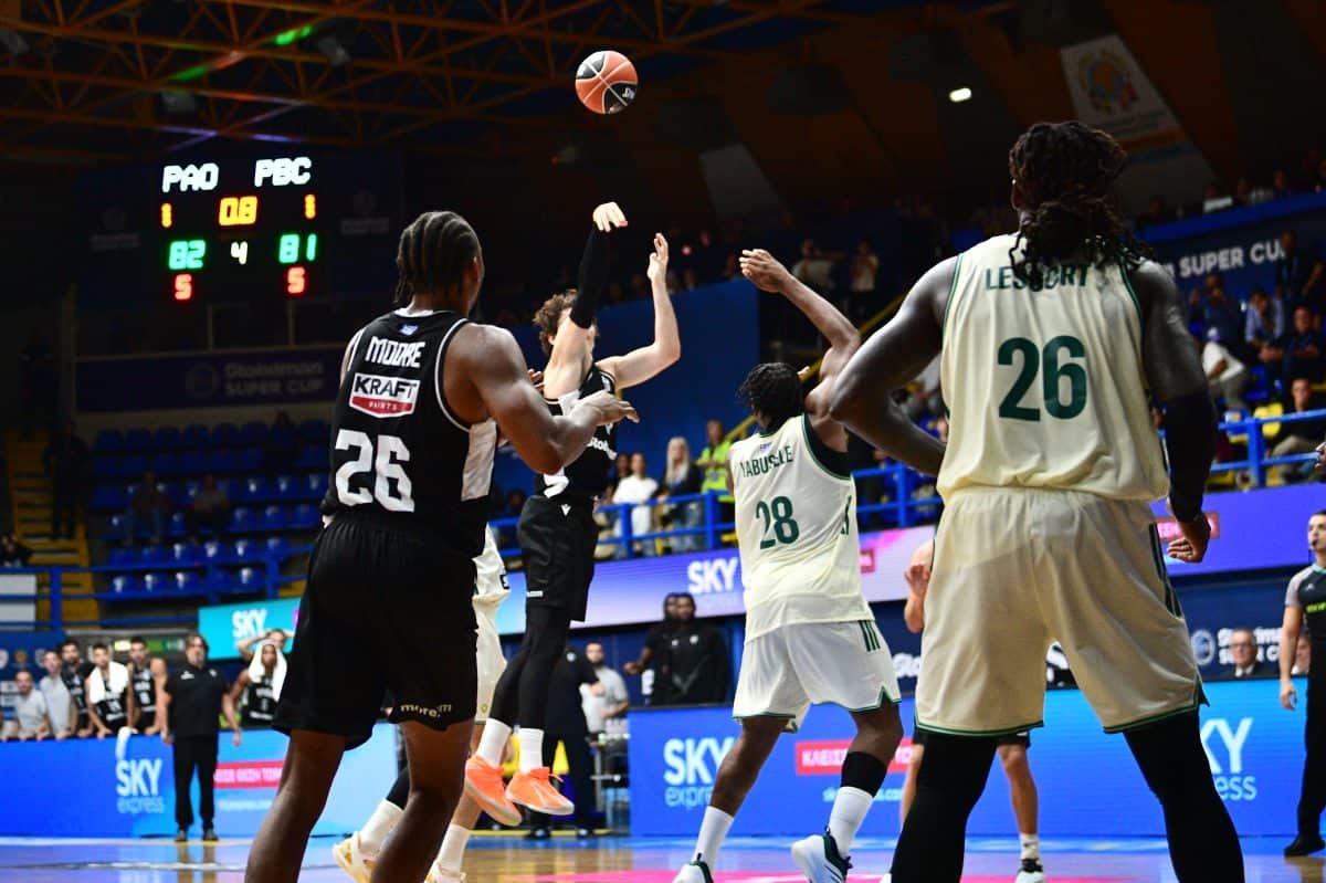 Το buzzer beater του Οσμάν που «έστειλε» τον ΠΑΟΚ στον τελικό του Super Cup (VIDEO)