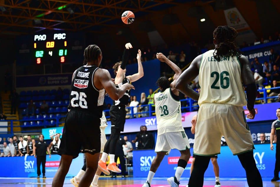 Το buzzer beater του Οσμάν που «έστειλε» τον ΠΑΟΚ στον τελικό του Super Cup (VIDEO)