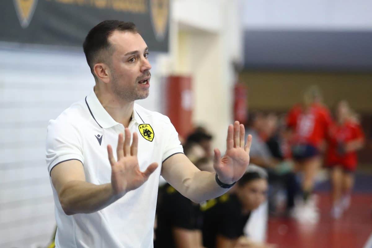Παπαδόπουλος: «Να κερδίσουμε κάτι από τα παιχνίδια με την Βίμποργκ»