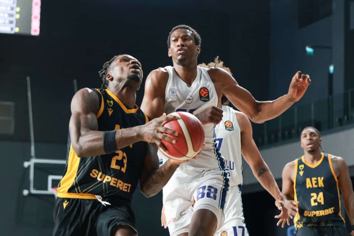 Εκλεισε με βαριά ήττα (101-72) το τουρνουά της Κωνσταντινούπολης η ΑΕΚ