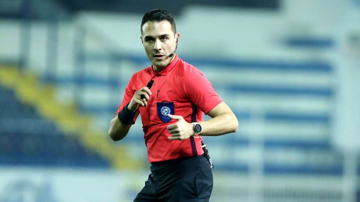 Βόλος – ΑΕΚ: O Πολυχρόνης διαιτητής, ο Τζήλος στο VAR!