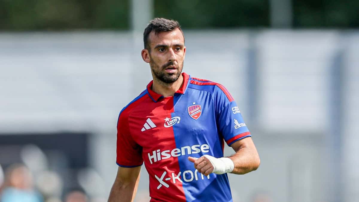 Η Λέγκια εξετάζει την περίπτωση του Σβάρνα