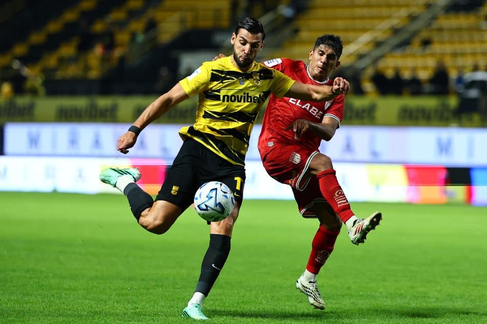  Super League: «Καρδιοχτύπησε» ο Αρης, αλλά κέρδισε (3-2) τον Βόλο