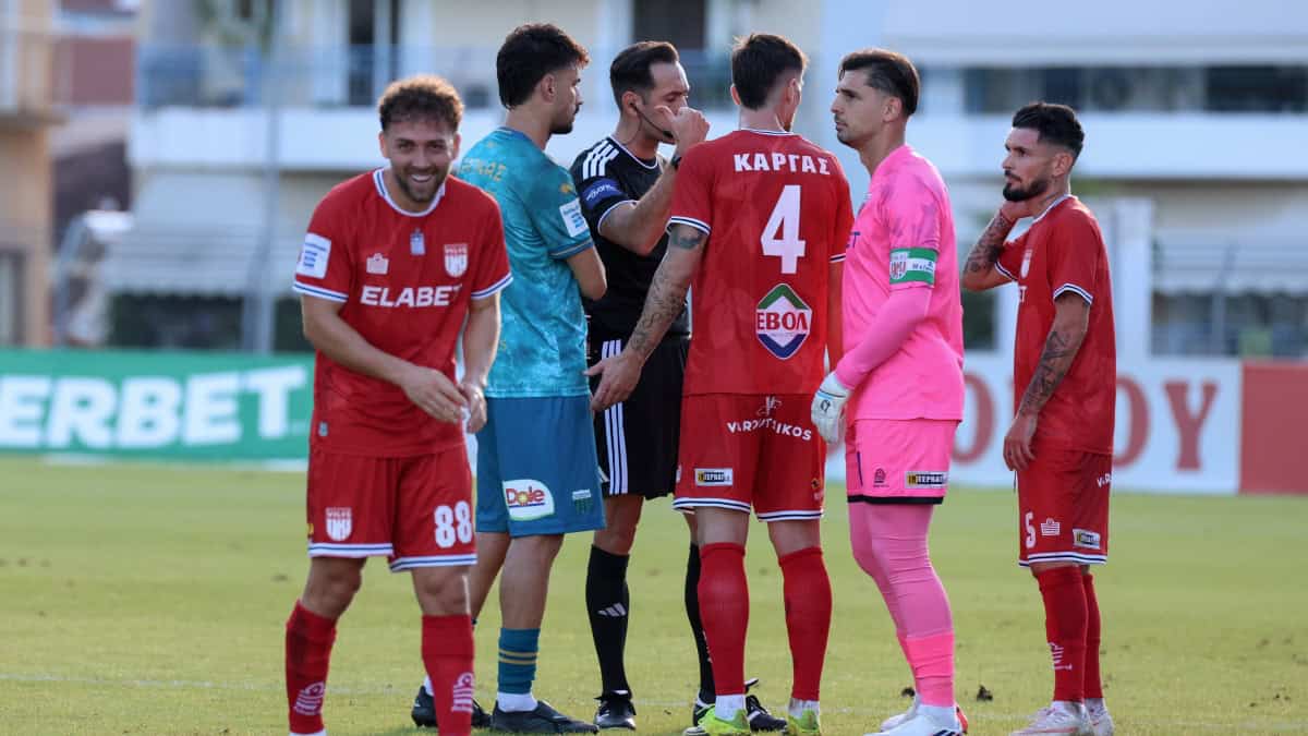 Λεβαδειακός – Βόλος 0-0: Αρνητικό ρεκόρ και κόκκινη ο Ελνένι!