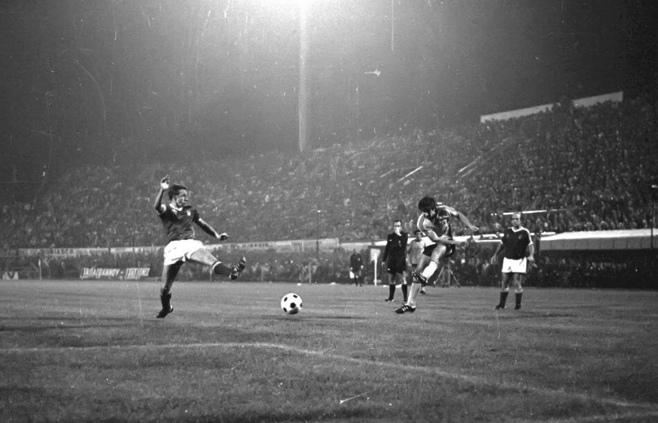 Σαν σήμερα το 1978: Η μεγάλη ΑΕΚ του Μπάρλου απέναντι στη Νότιγχαμ Φόρεστ!