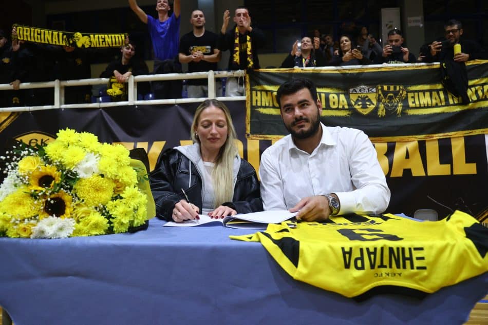 Επίσημη η ανανέωση με την Ξηντάρα